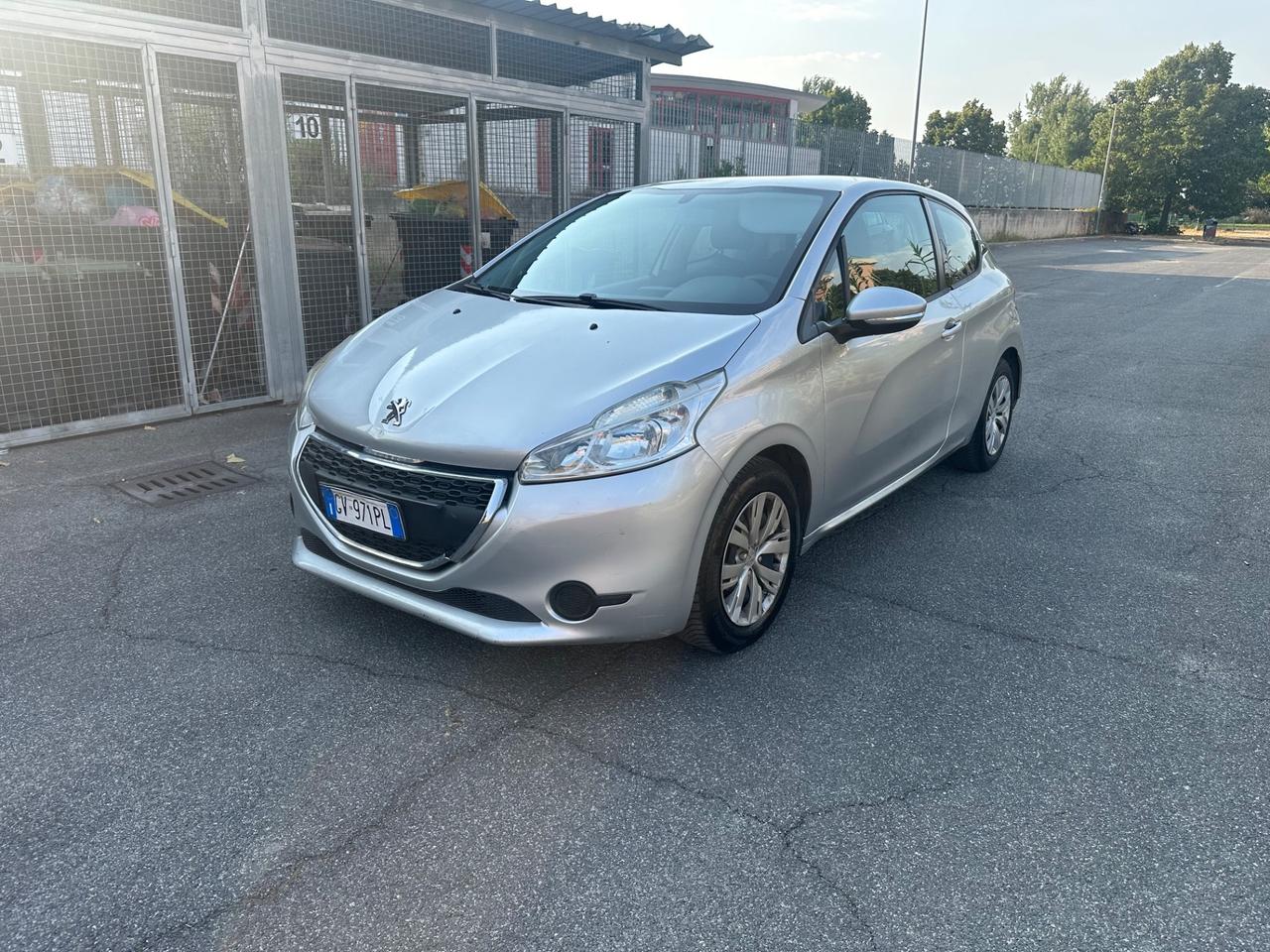Peugeot 208 PureTech 68 3 porte Access