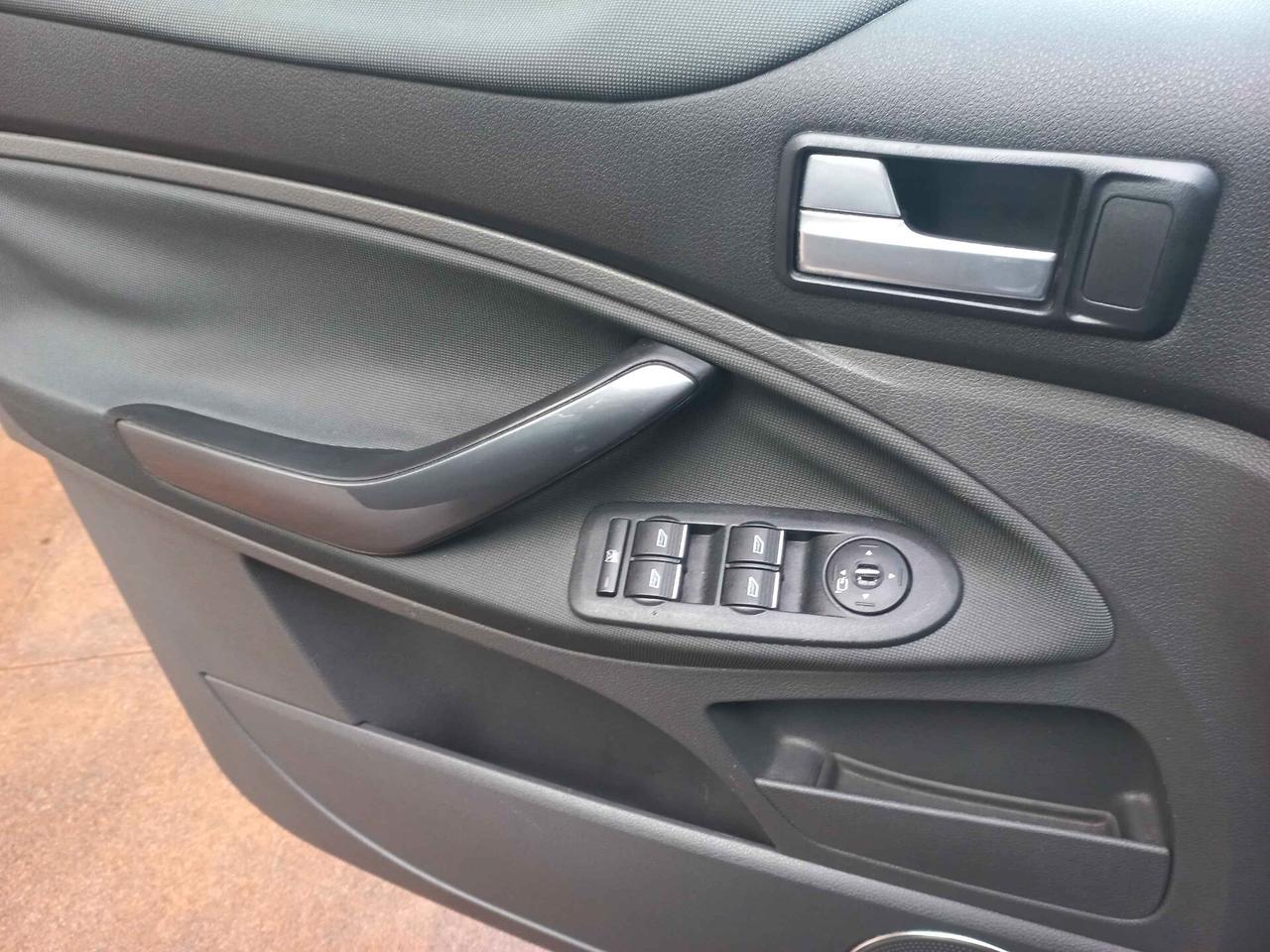 Ford Kuga 2.0 TDCi 163 CV 4WD Powersh.Titanium DPF