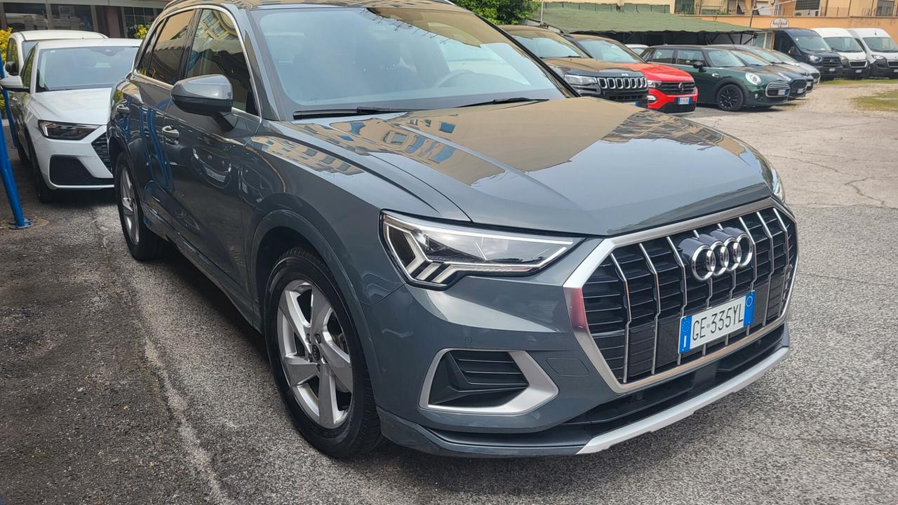 Audi Q3 SPB 35 TFSI Ibrida S tronic S line edition