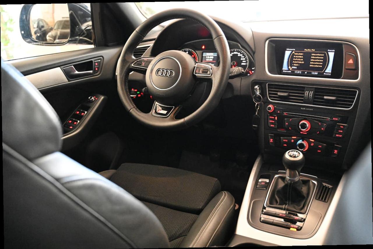 Audi Q5 2.0 TDI 150 CV S-LINE