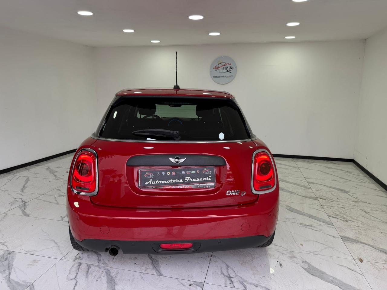 Mini 1.5 One D Business XL-GARANTITA-LED-2016