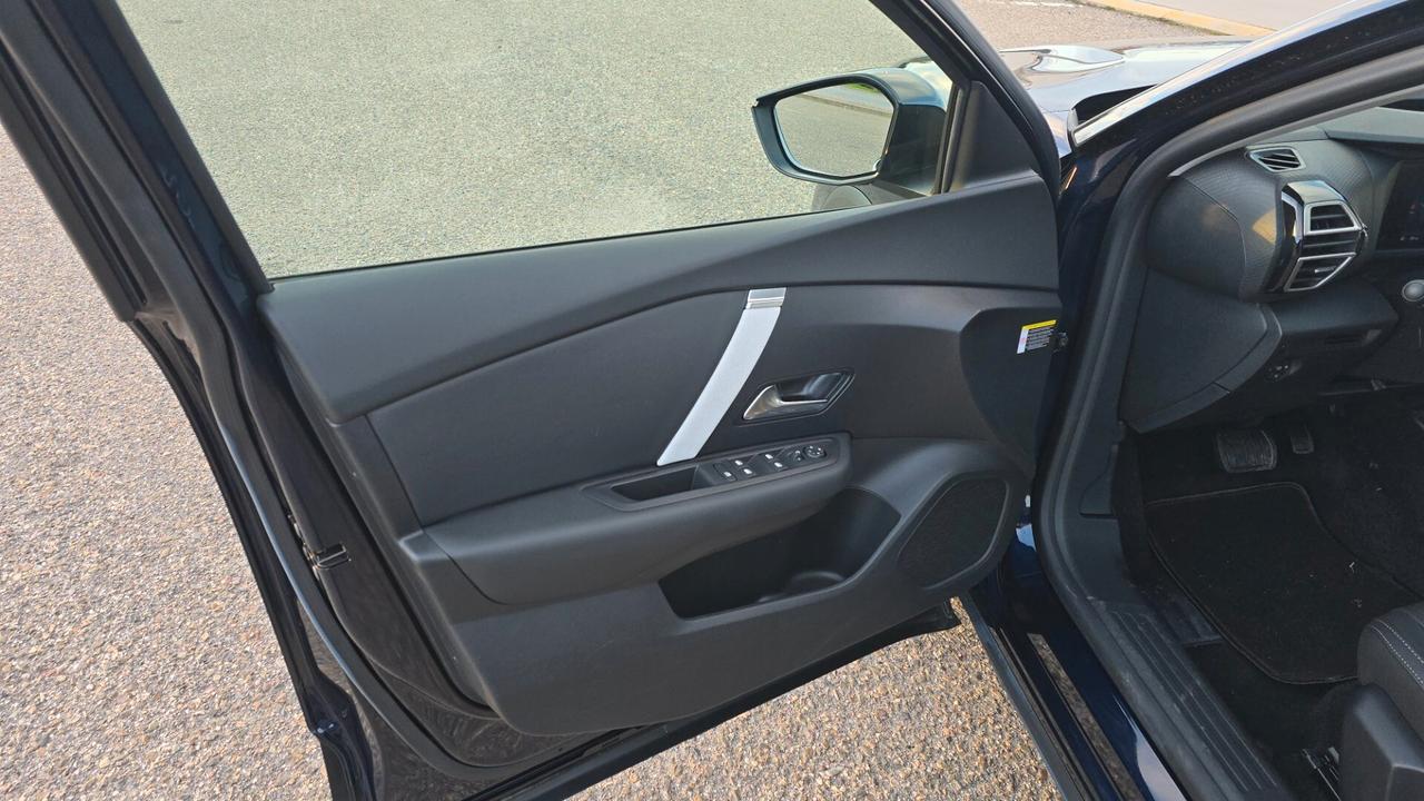 Citroen C4 Hybrid 136 e-DCS6 Max