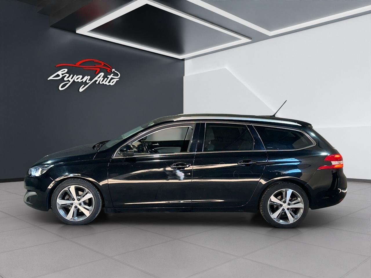 Peugeot 308 BlueHDi 120 S&S EAT6 SW Allure