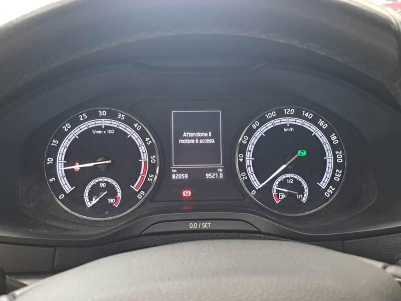 SKODA KAROQ 1600 DSG 115 CV AMBITION