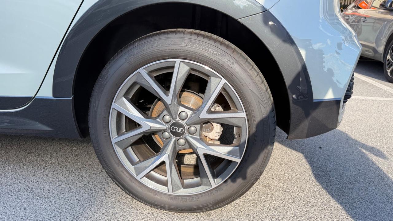 Audi A1 allstreet 30 TFSI S tronic Business LED NAVI PDC CLIMA AUTOMATICO CERCHI 17