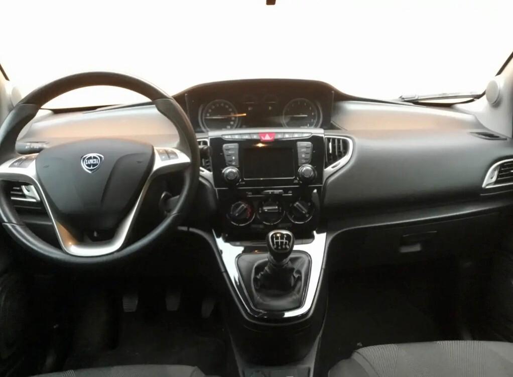 Lancia Ypsilon Ypsilon 1.0 firefly hybrid Gold s&s