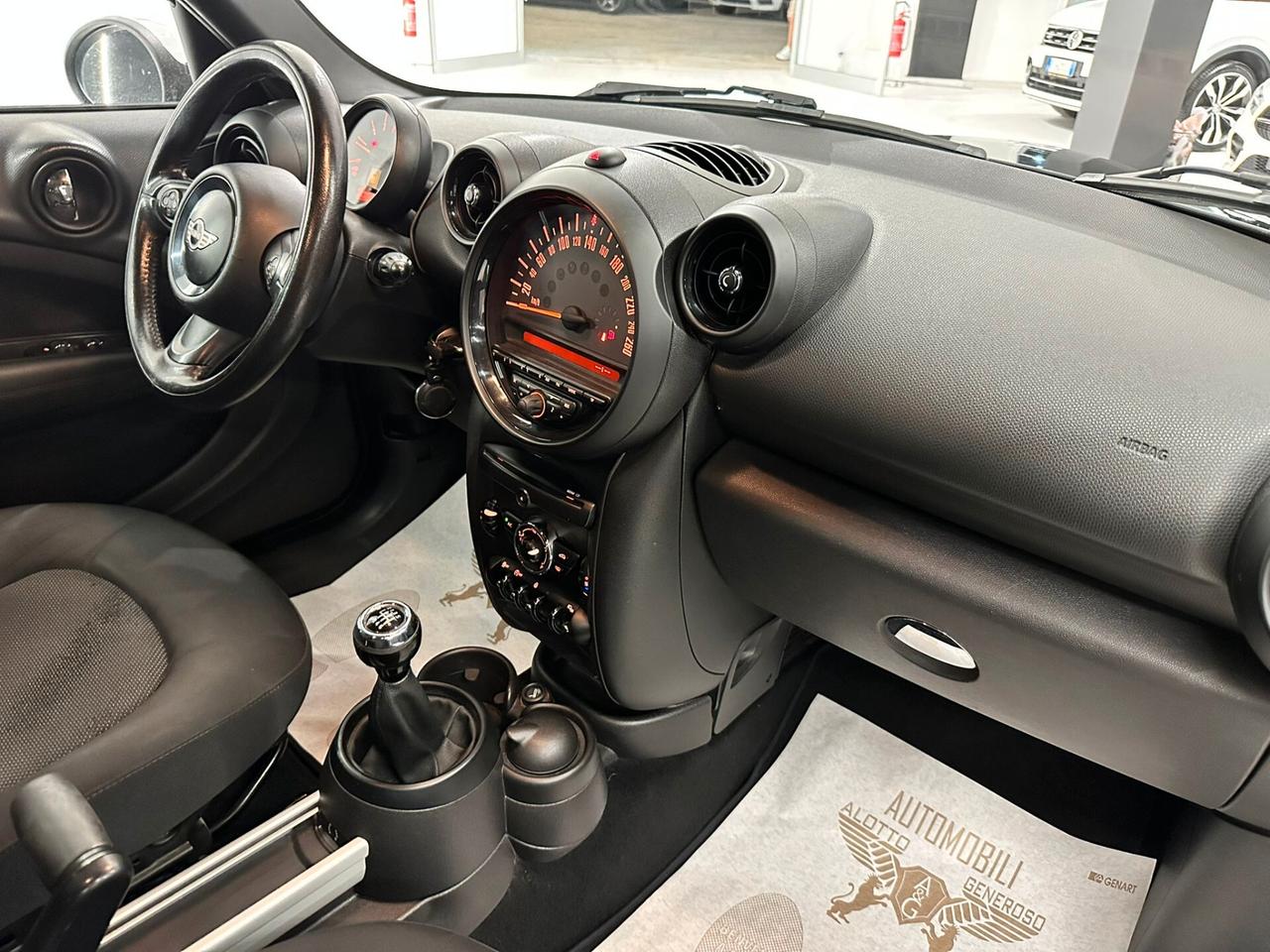 Mini Cooper D Countryman 1.6 111CV