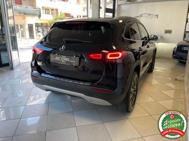 MERCEDES-BENZ GLA 200 d Automatic Business Extra
