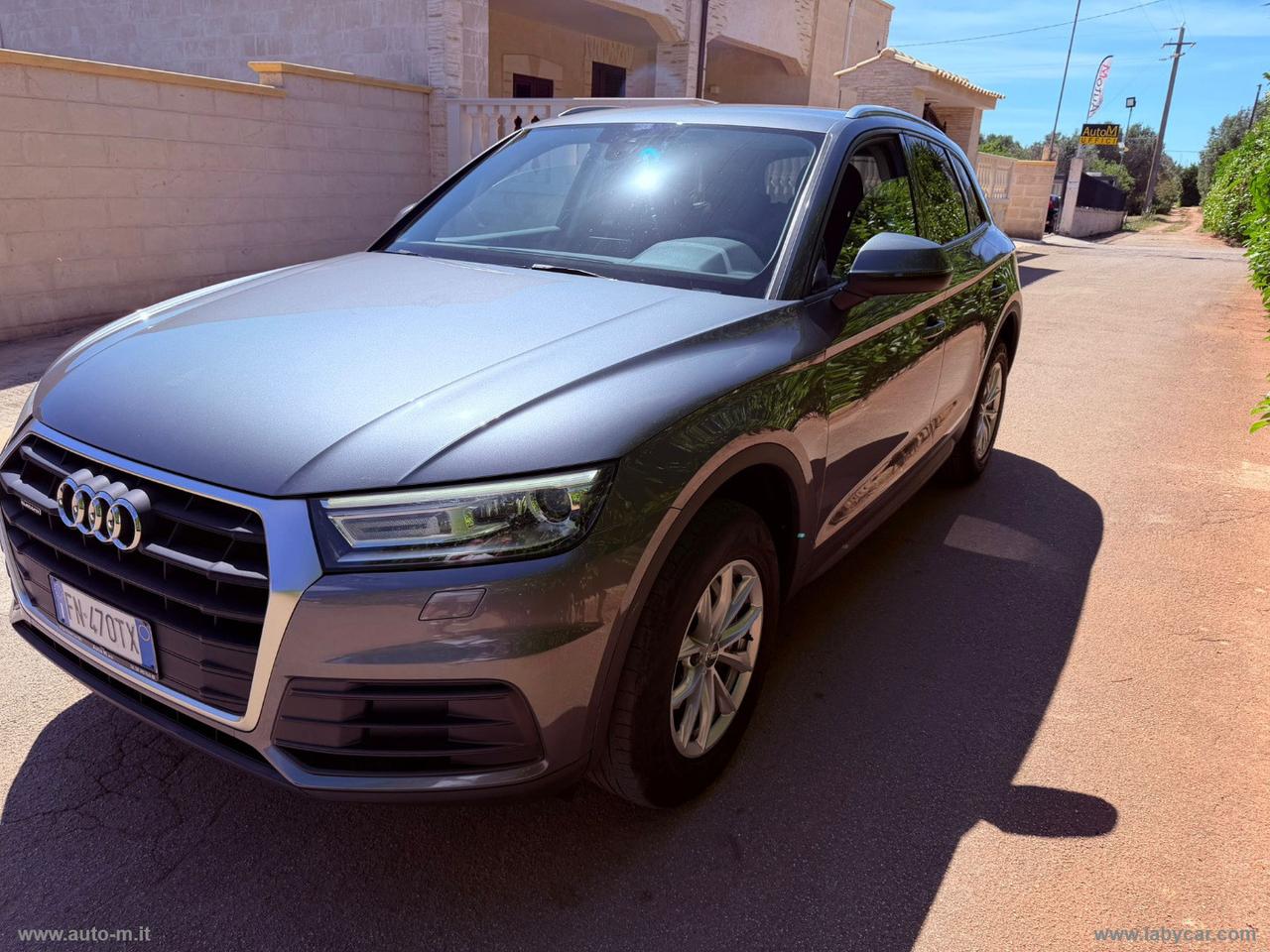 AUDI Q5 2.0 TDI quattro S tronic Business