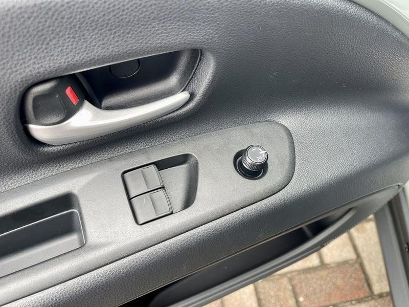 Toyota Aygo X 1.5 hybrid Icon e-cvt - NUOVO