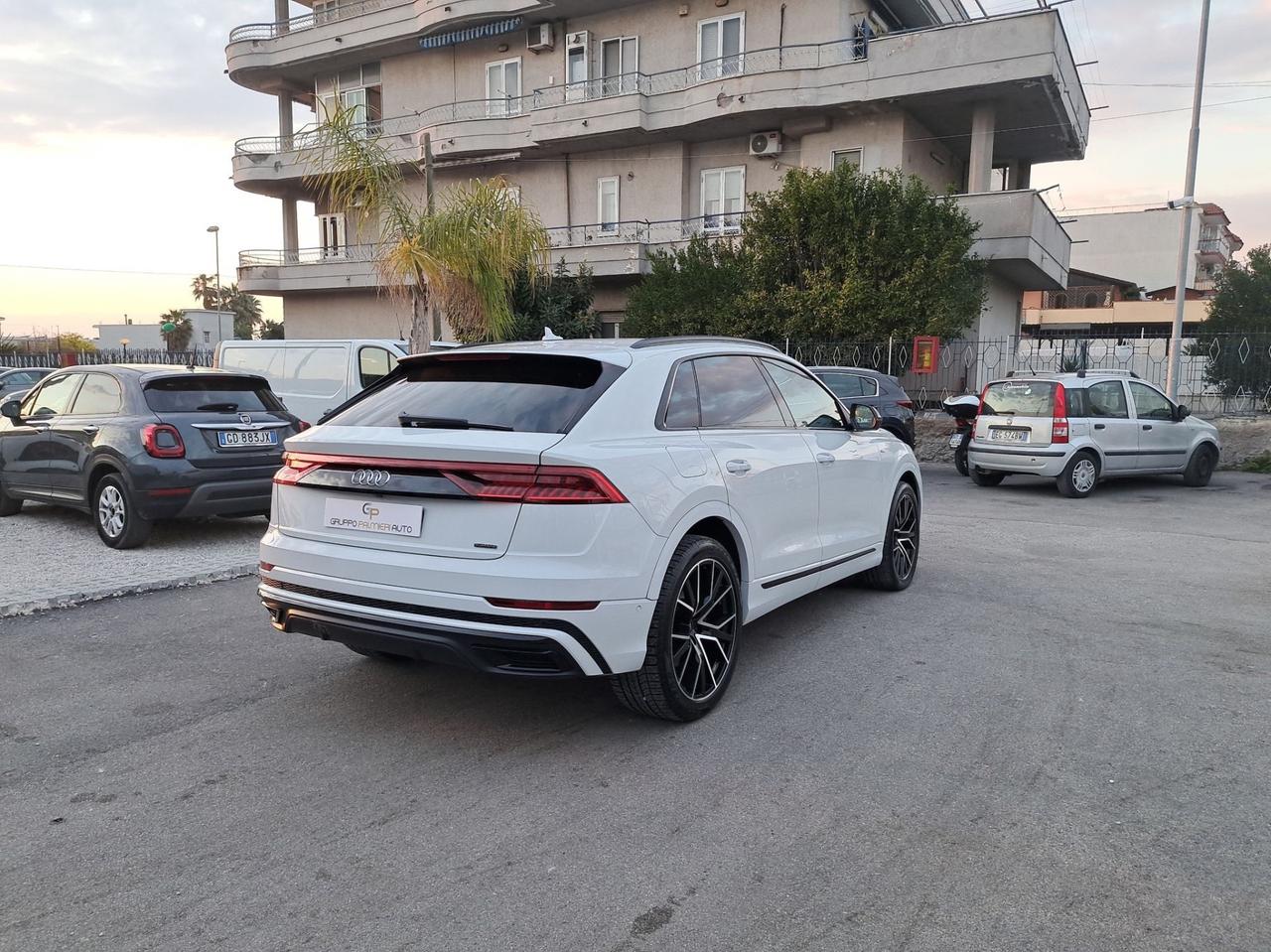 Audi Q8 50 TDI 286 CV quattro tiptronic