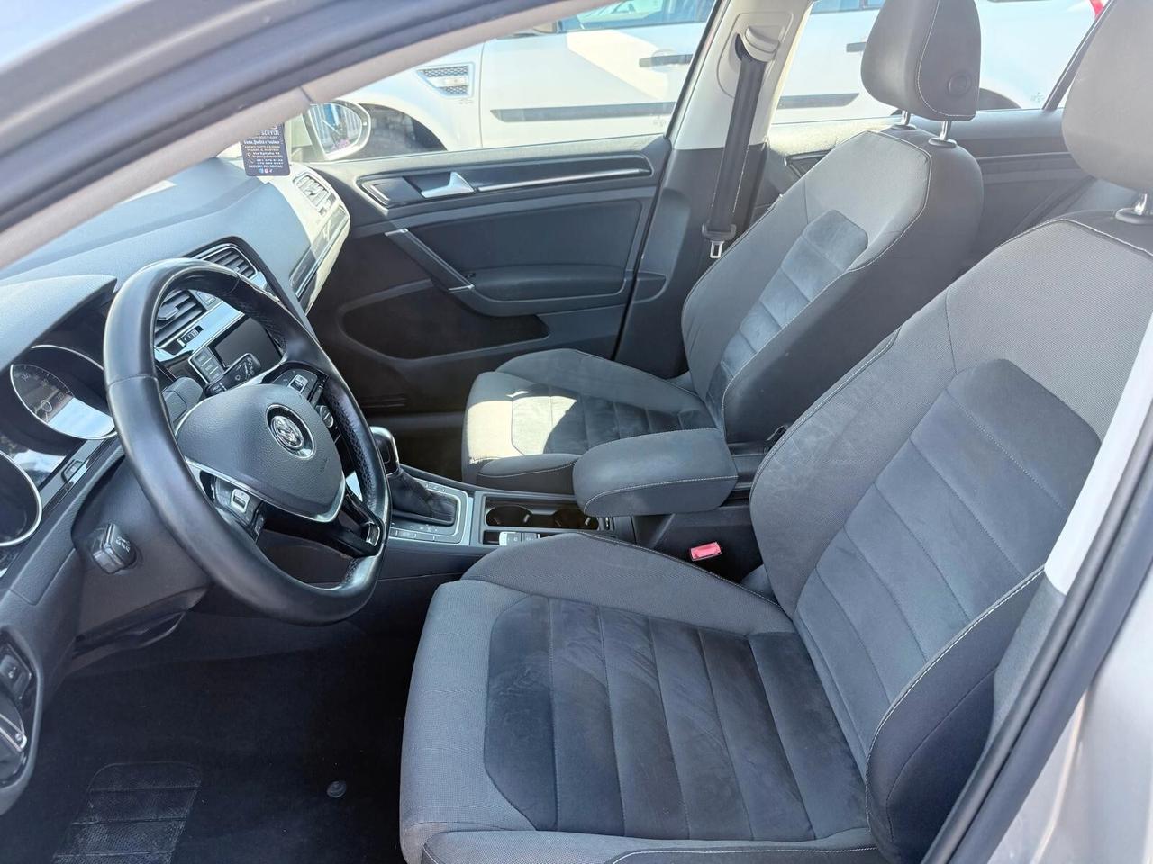 Volkswagen Golf Business 1.4 TGI DSG 5p. Highline BlueMotion