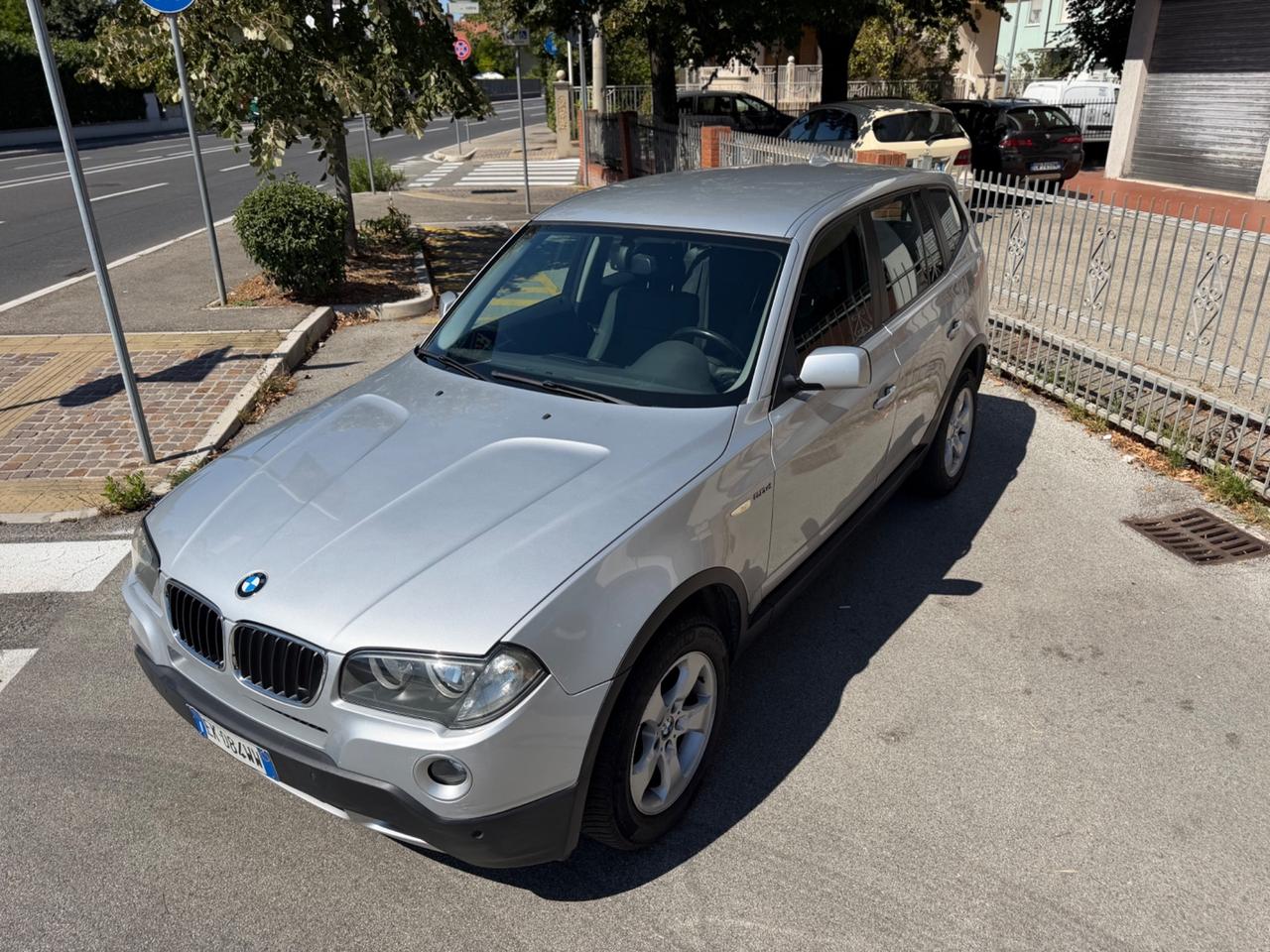 Bmw X3 2.0d cat Futura
