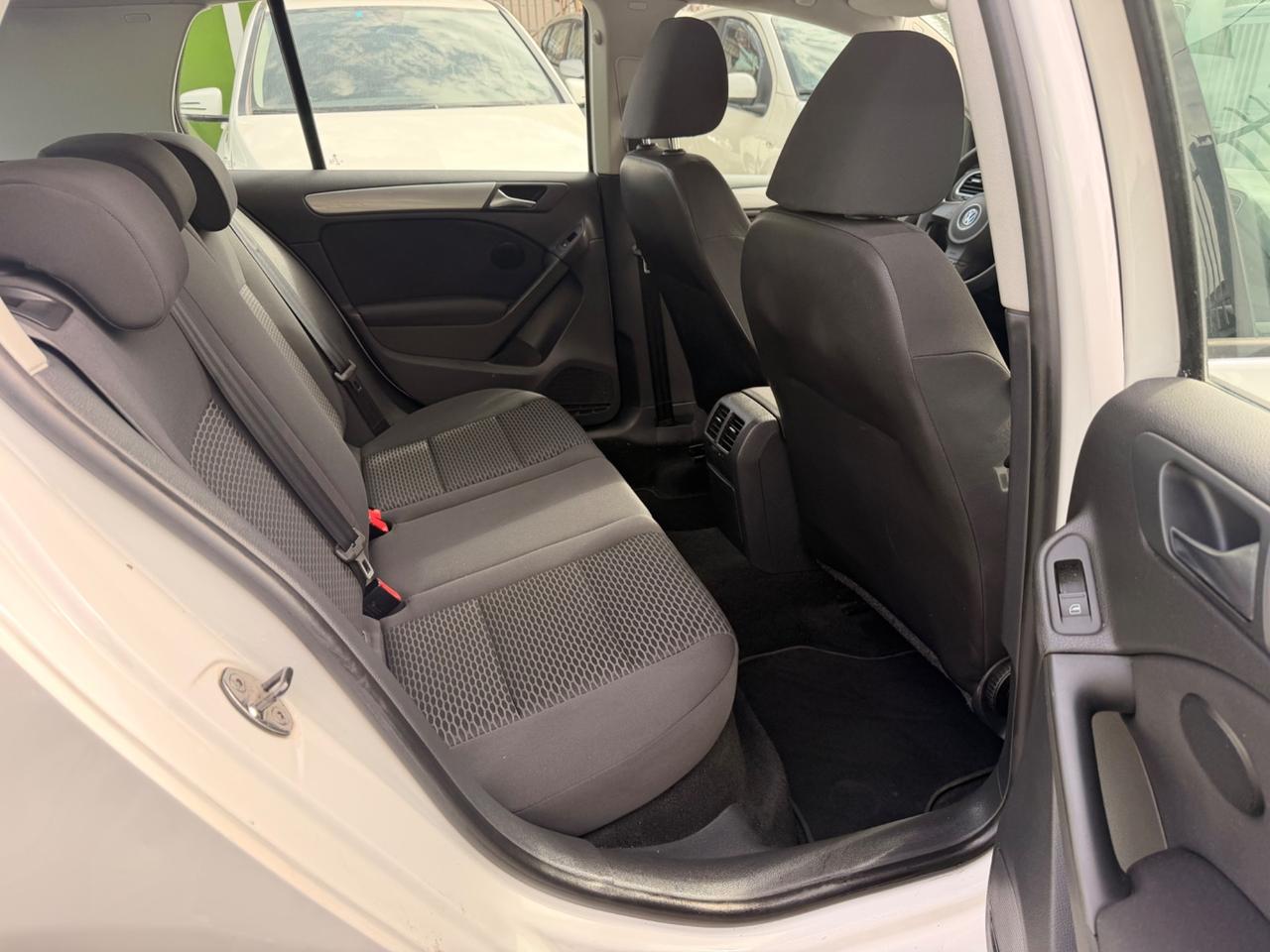 Volkswagen Golf 1.6 TDI DPF 5p. Highline 2012