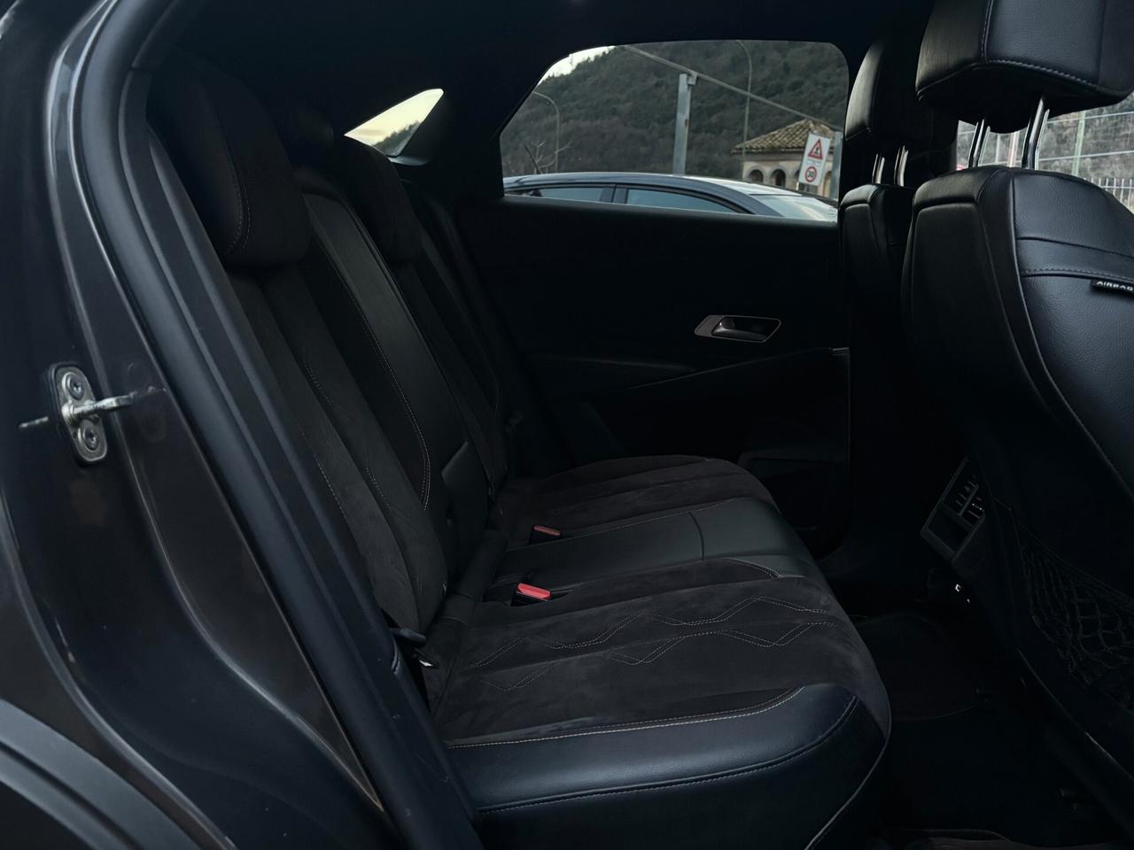 Ds 7 Crossback BlueHDi 130 aut. Performance Line +