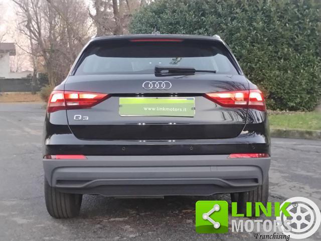 AUDI Q3 35 TDI S tronic Business