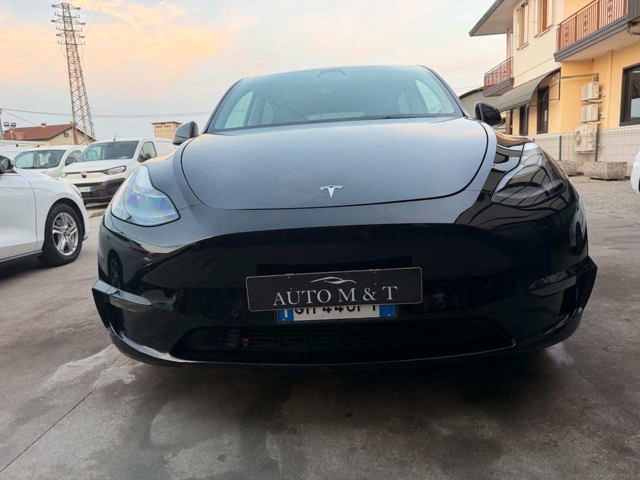 Tesla Model Y Long Range AWD