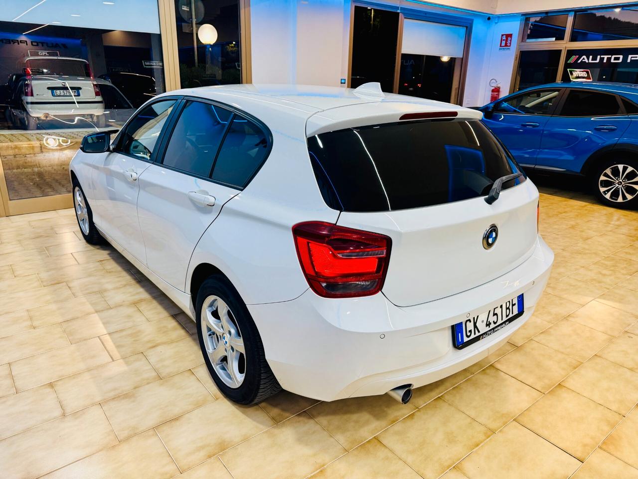 BMW 114d Sport 95CV 1.6 Diesel 5Porte LED/Navi/BT/PDC