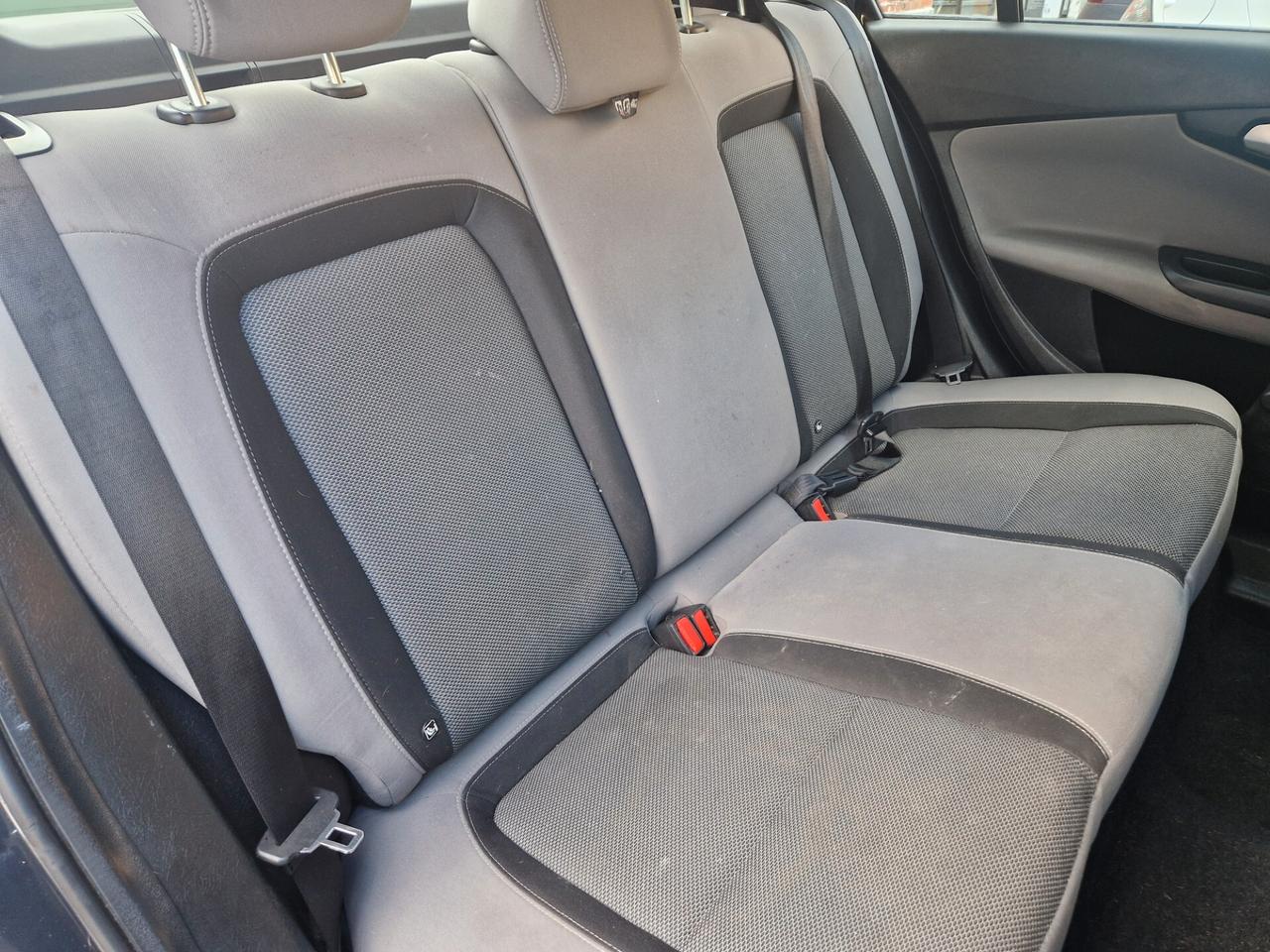 Fiat Tipo 1.6 120CV Diesel Euro6b, Bluetooth, Sensori post., Fendinebbia