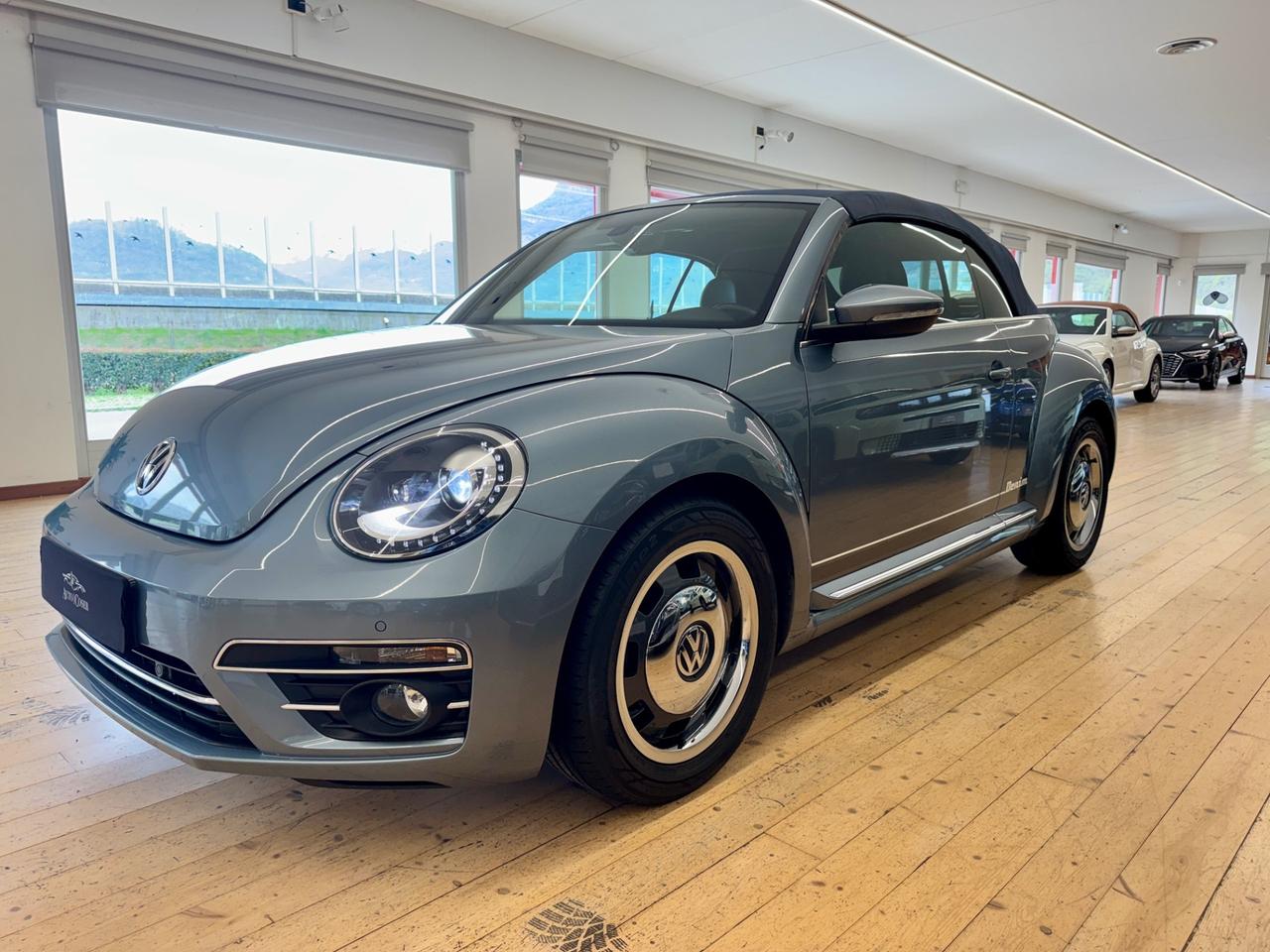 Volkswagen Maggiolino Cabrio DENIM EDITION 29.000 KM