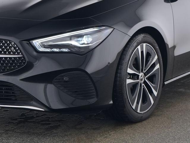 MERCEDES-BENZ CLA 180 Automatic Progressive Advanced