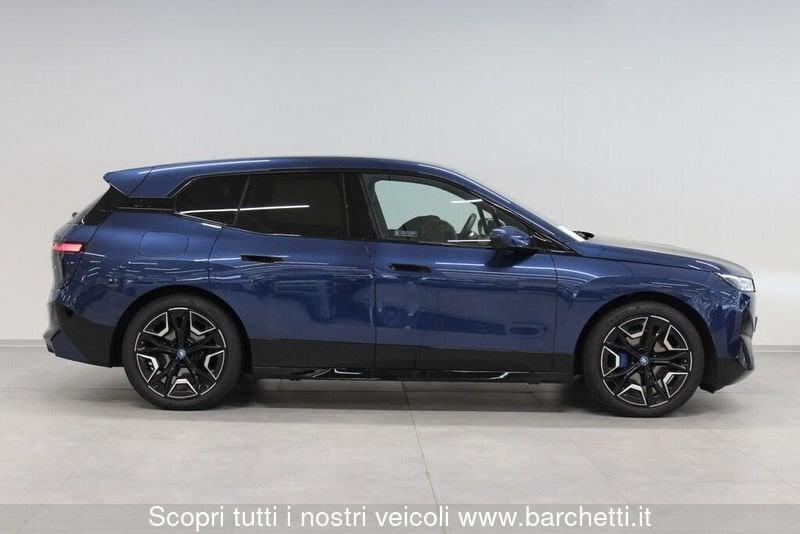 BMW iX xdrive40 pacchetto sportivo