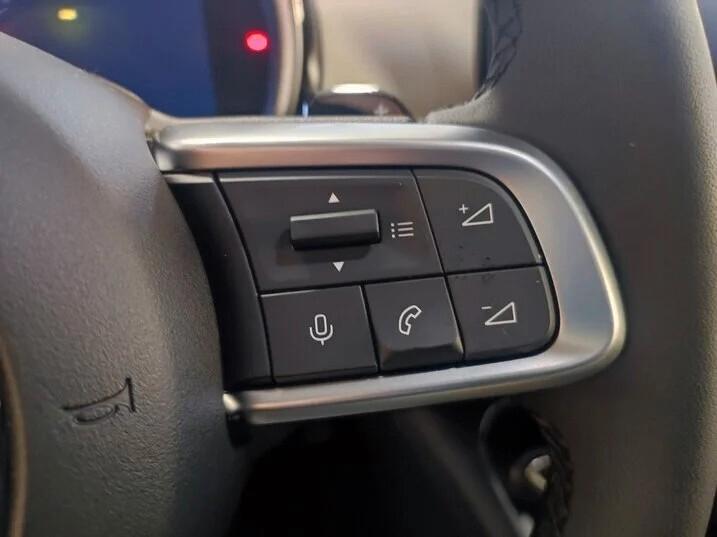 Fiat 600 Hybrid 110 CV DCT MHEV La Prima