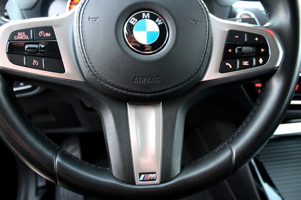 BMW X3 sDrive 150cv Aut. *LED *Carplay