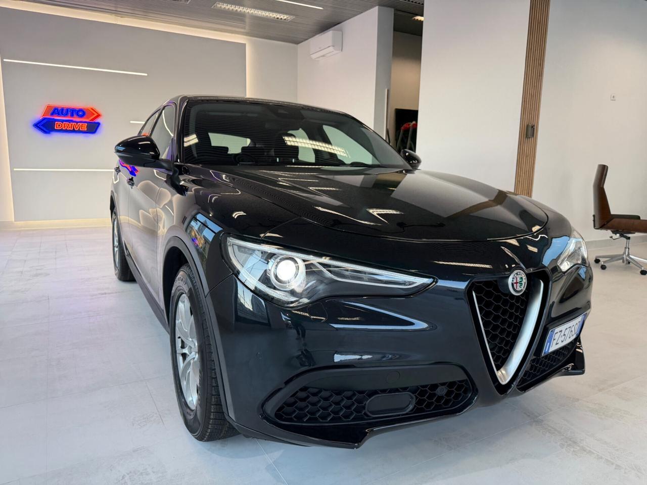 Alfa Romeo Stelvio 2.2 160 CV AT8 Business