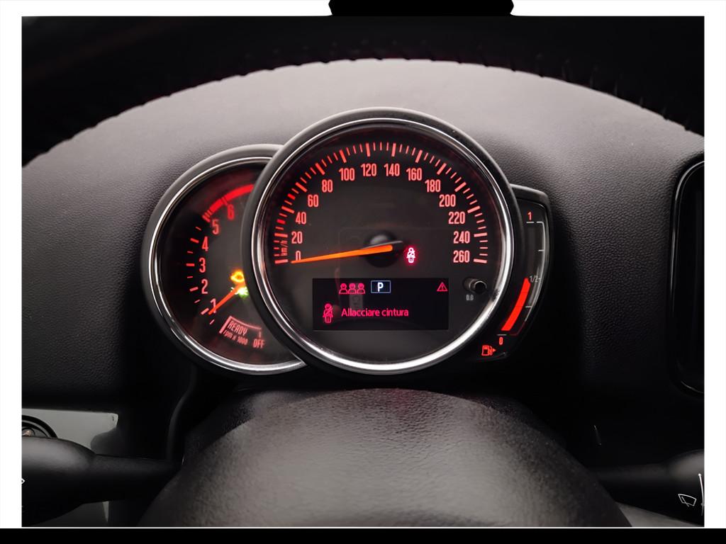 MINI Mini Countryman F60 2017 - Mini Countryman 2.0 Cooper D Boos