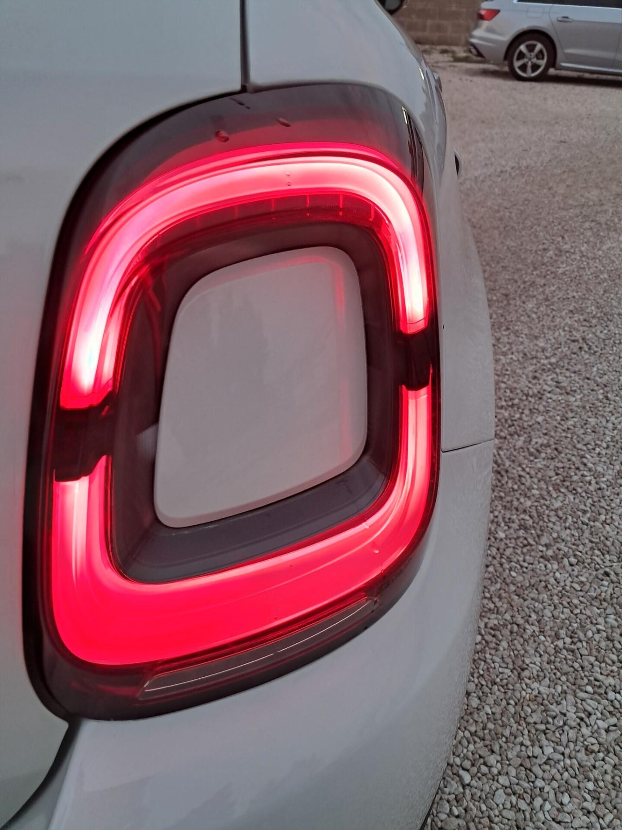 Fiat 500X 1.3-Mtj 95CV- CROSS*NAVI*LED