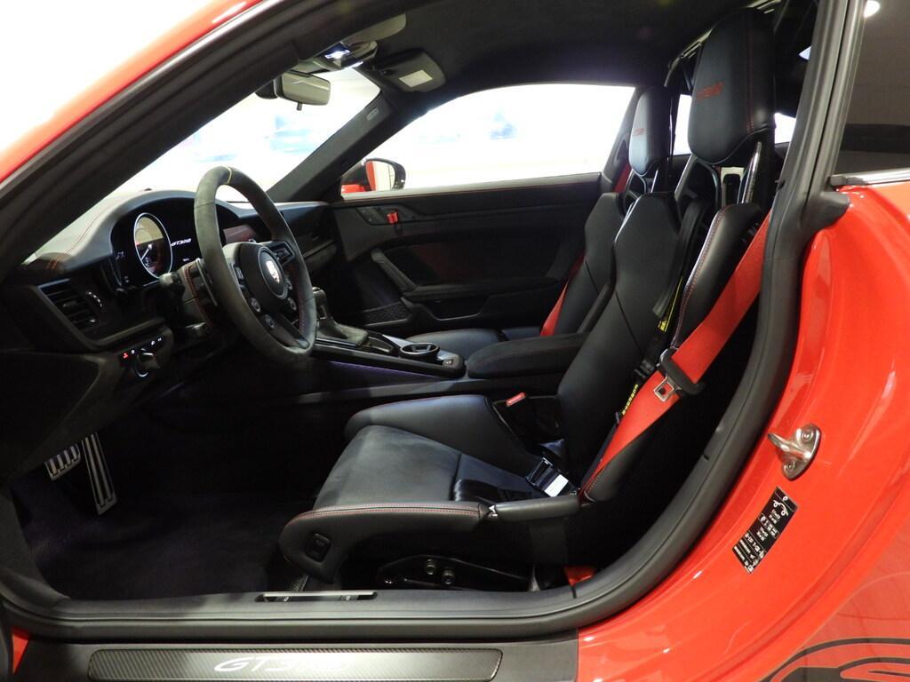 Porsche 911 Coupe 4.0 GT3 RS PDK