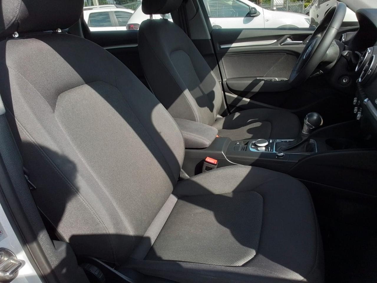 Audi A3 Sportback 2.0 TDI S-Tronic 150cv