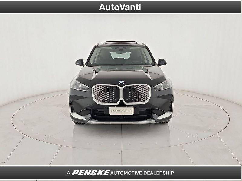BMW X1 iX1 edrive 20 X-Line