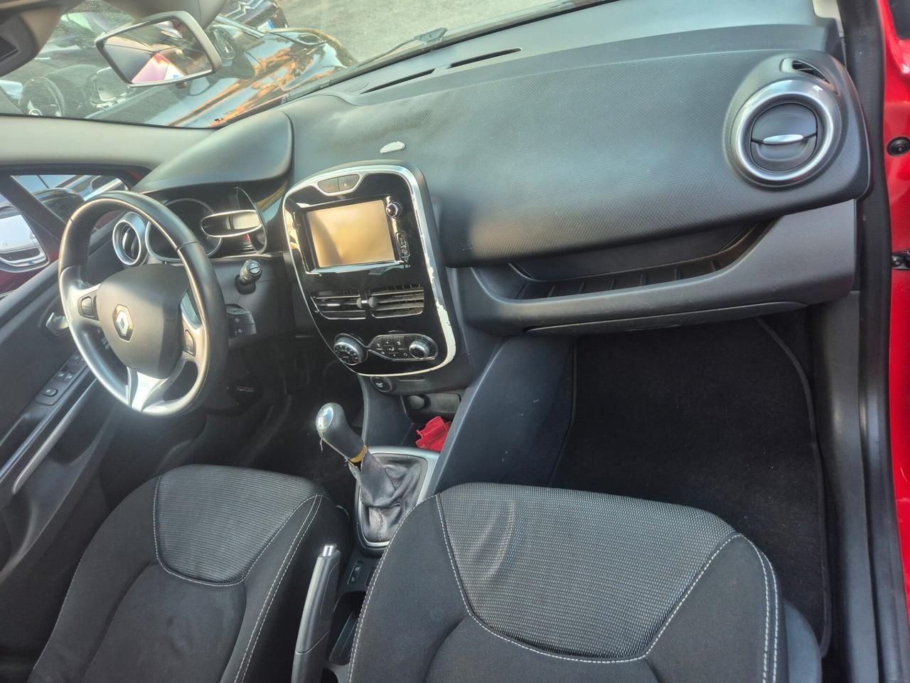 Renault Clio dCi 8V 90CV EDC Start&Stop 5 porte Energy Intens