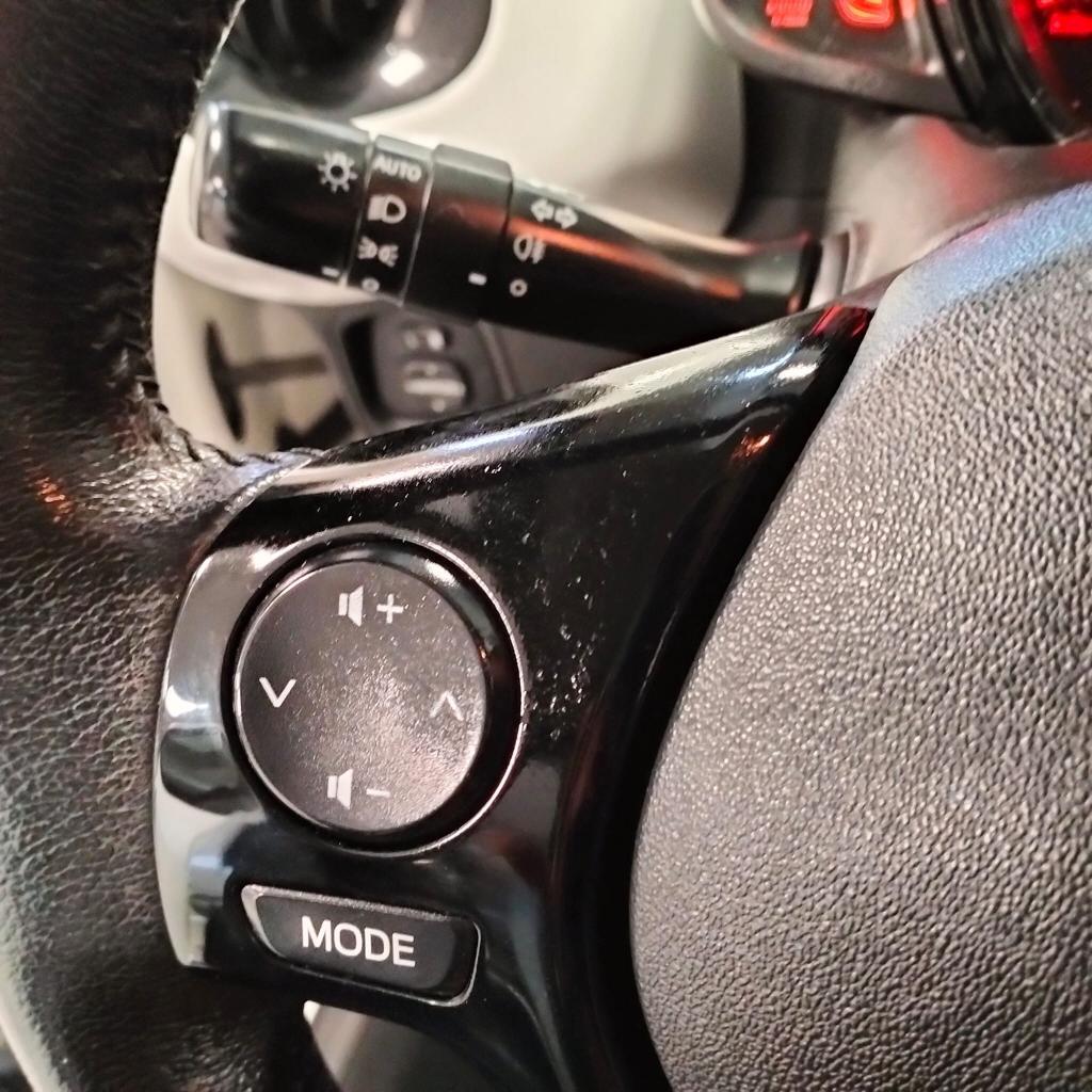 Toyota Aygo 5 Porte Aygo 5p 1.0 x-play my15 KM 74000!