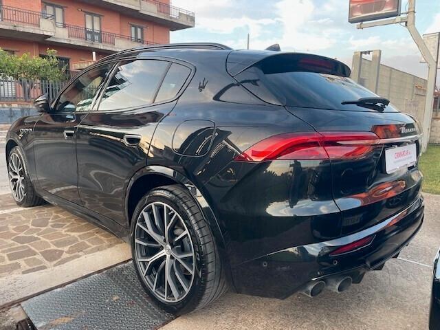 Maserati Grecale MHEV 330 CV AWD Modena
