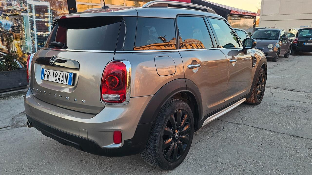 Mini Cooper Countryman 1.5 One D Hype