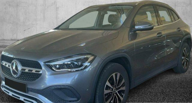 MERCEDES-BENZ GLA 200 d Automatic Sport Plus