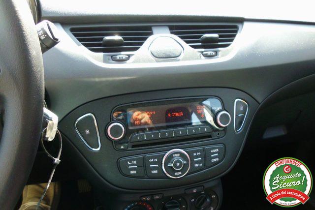 OPEL Corsa 1.2 5 porte Cosmo