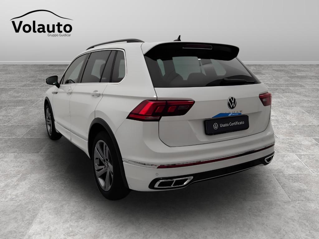 VOLKSWAGEN Tiguan II 2021 - Tiguan 1.5 tsi R-Line 150cv dsg