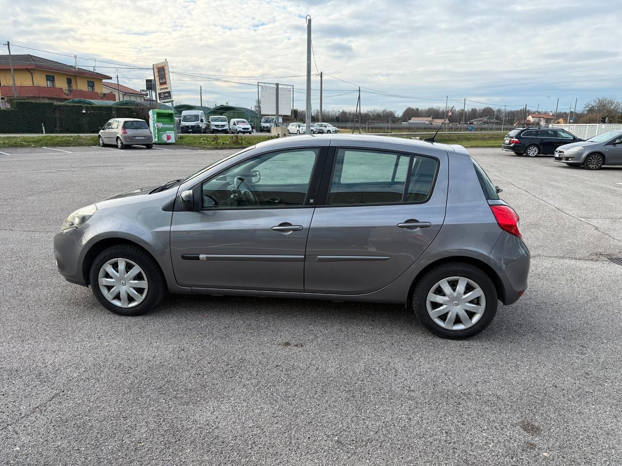 Renault Clio 1.2 16V 5 porte Luxe