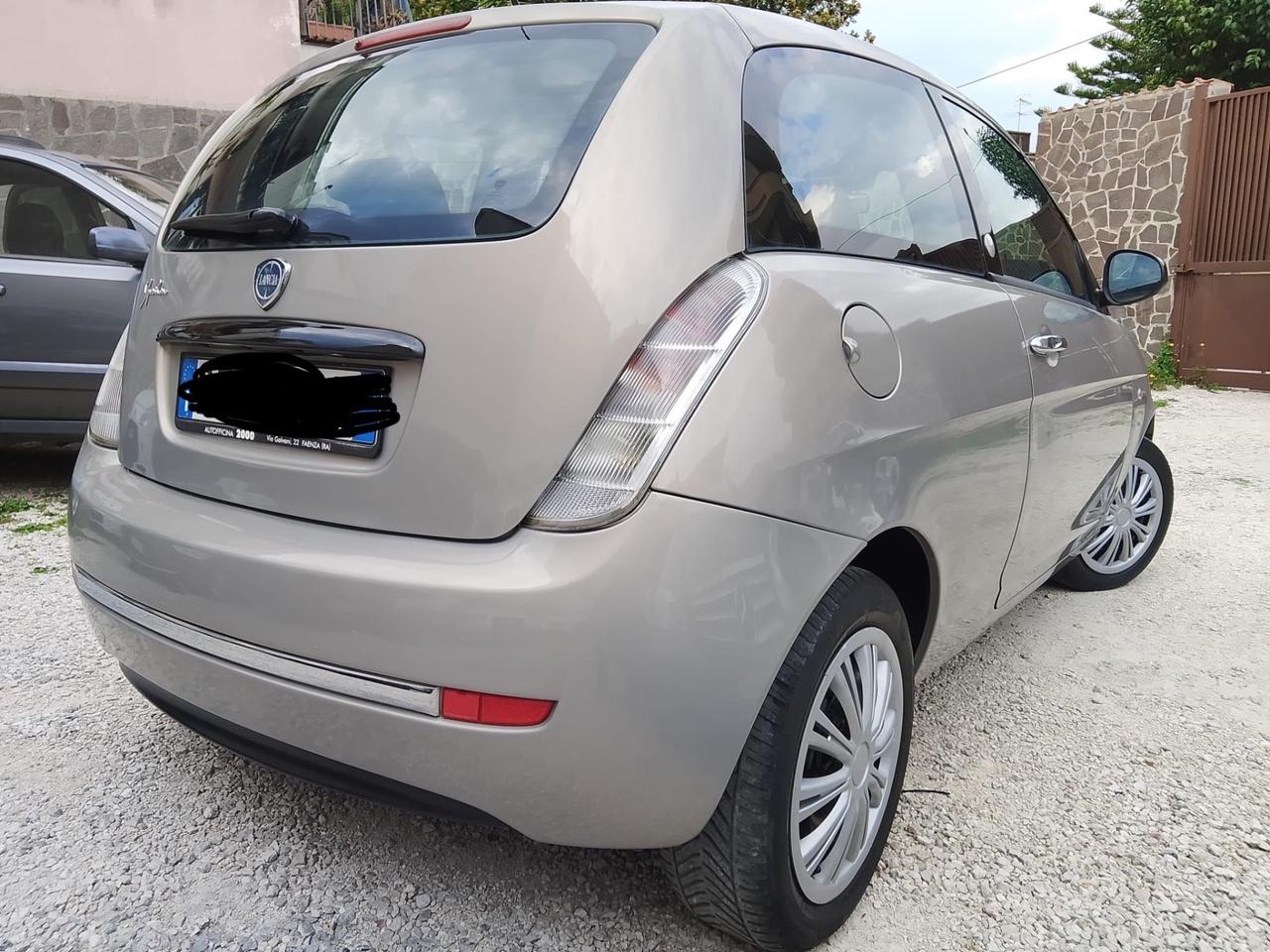 Lancia Ypsilon 1.4 Oro Ecochic GPL Anno 2010