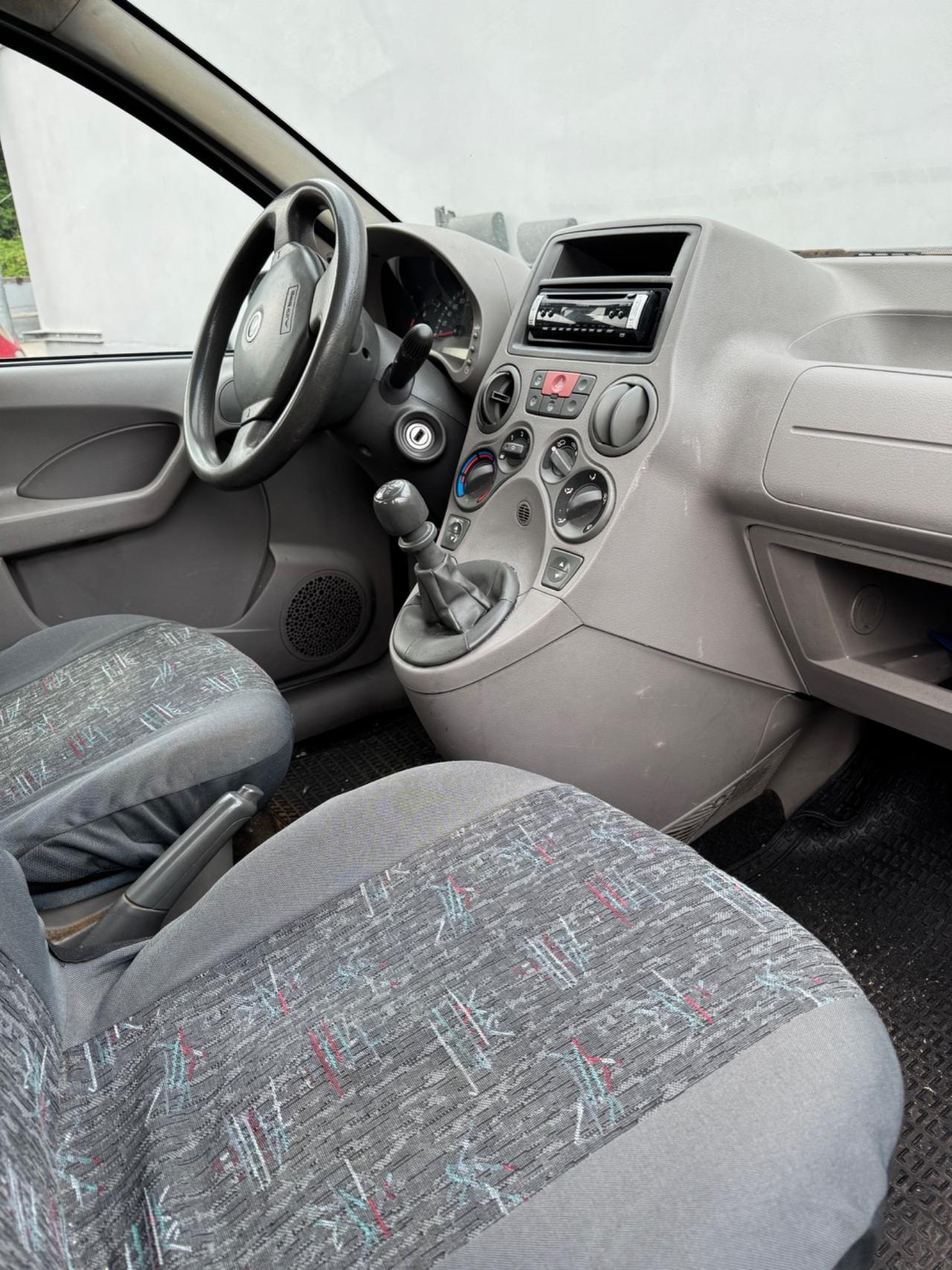 Fiat Panda 1100 i.e. cat College