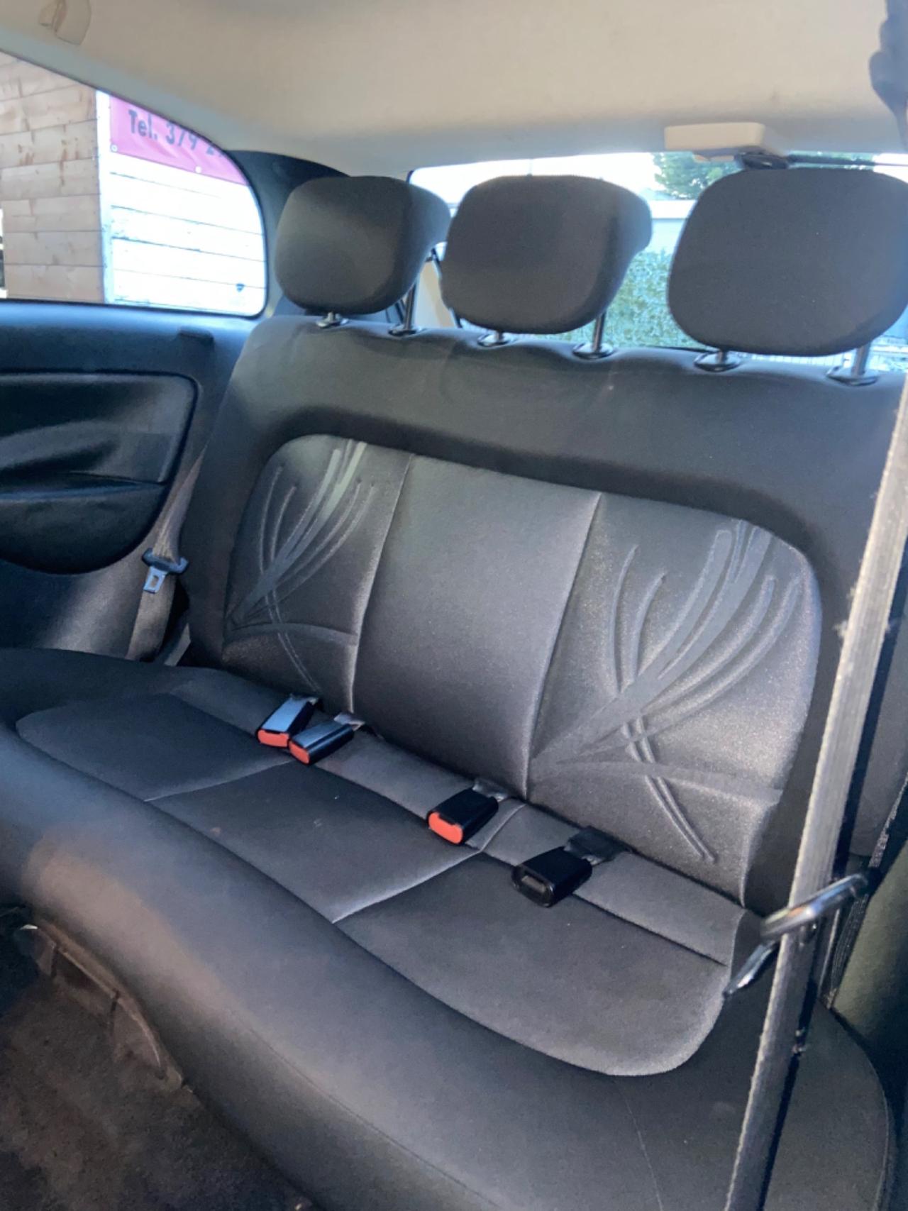 Lancia Ypsilon 1.3 MJT 75 CV Diva garanzia