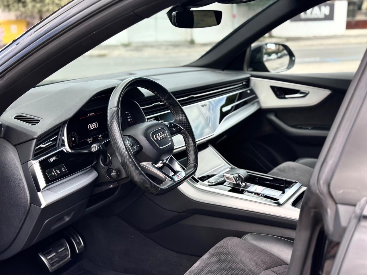 Audi Q8 50 TDI 286 CV Quattro/Tiptronic/S-Line