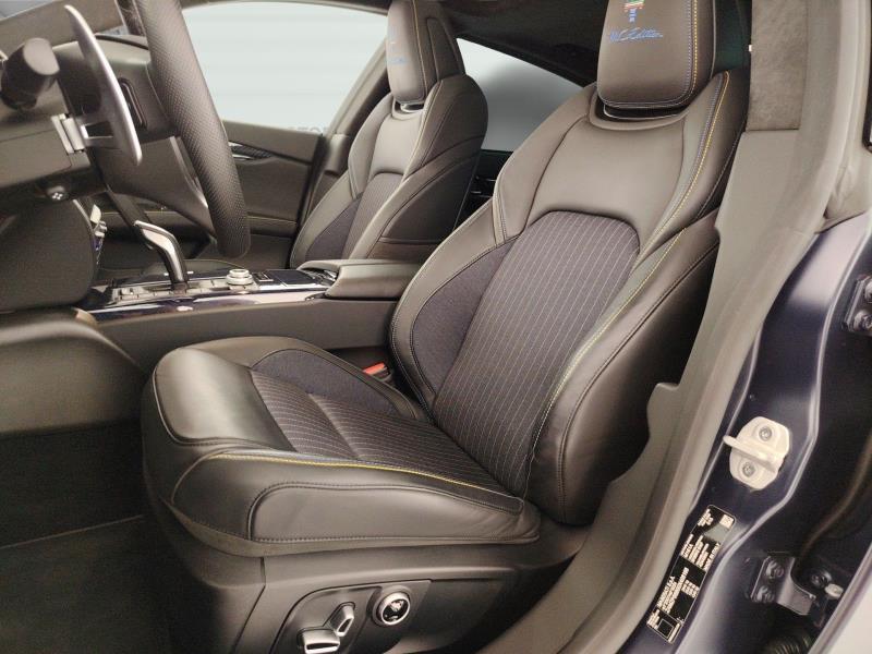 Maserati Quattroporte 3.8 Trofeo RWD Auto