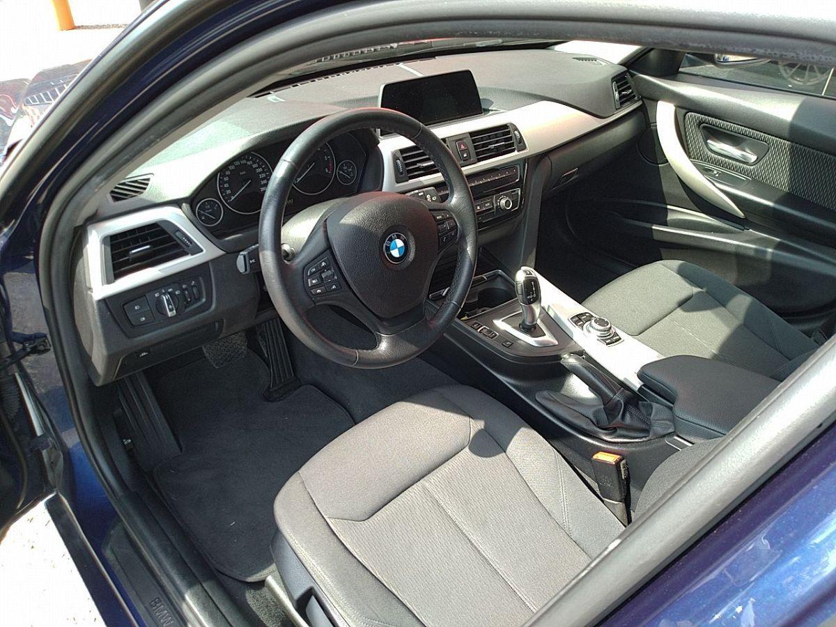 BMW - Serie 3 Touring - 320d xDrive Touring Business Advantage