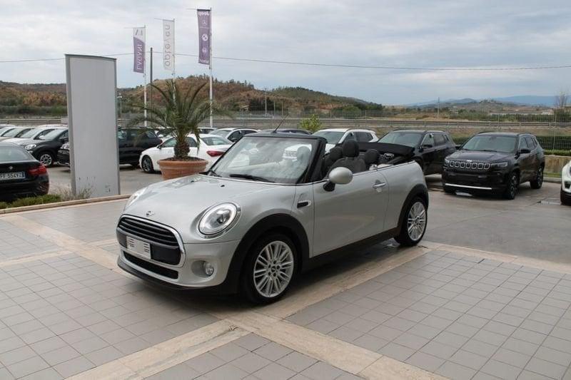 MINI Mini 1.5 Cooper D Cabrio