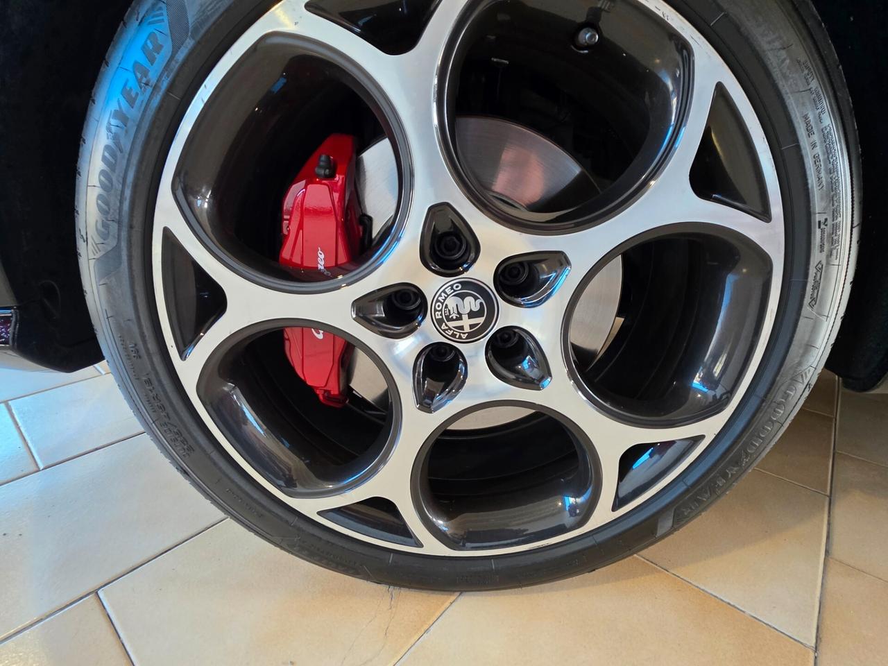 Alfa Romeo Tonale 1.5 130 CV MHEV TCT7 Veloce